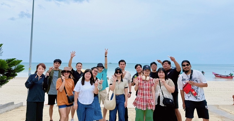 You & Earth Thailand team
